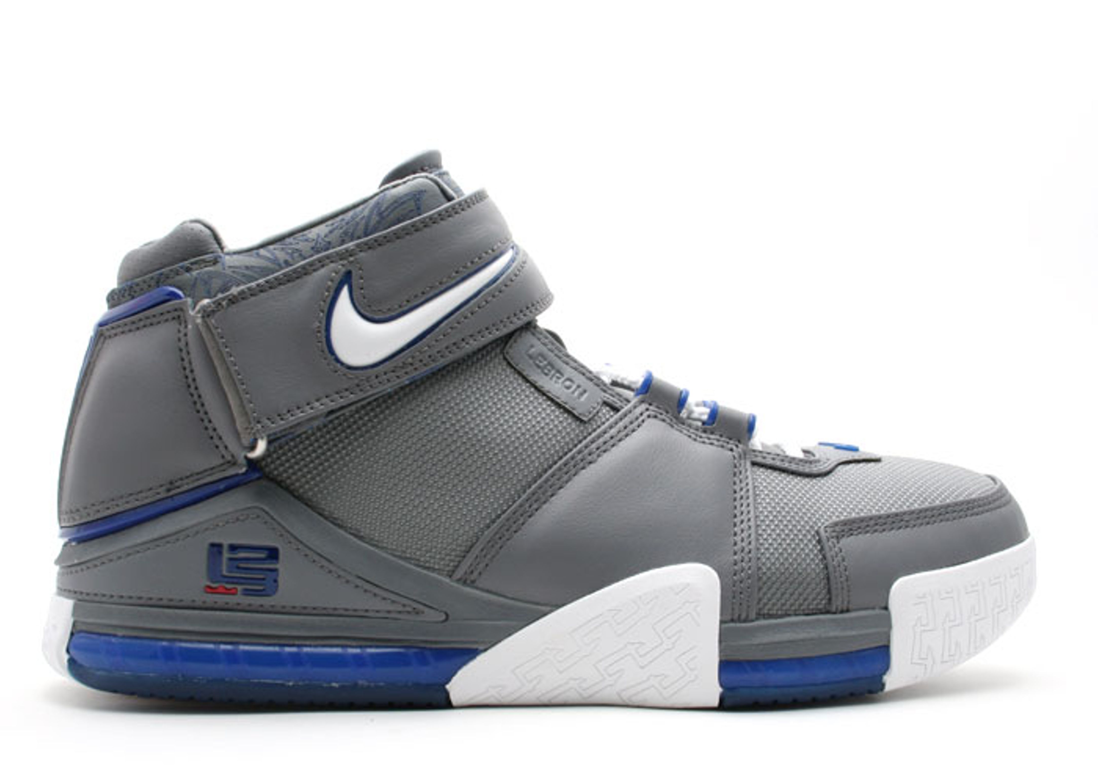 nike lebron 2 for sale cheap online